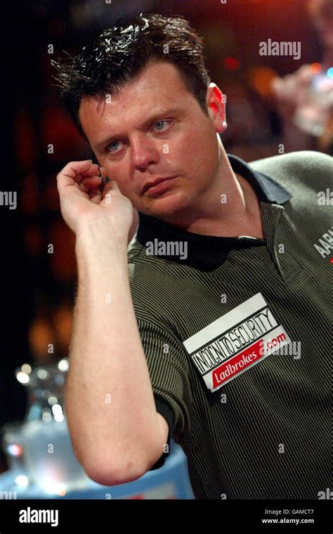 Darts - Ladbrokes World Championship 2003 - Third Round. Chris Mason in action against Colin ...