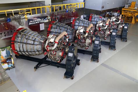 Development engine continues RS-25 ground testing - NASASpaceFlight.com