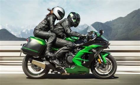 Top 10 Mile Munching Sport Touring Motorcycles – Autowise