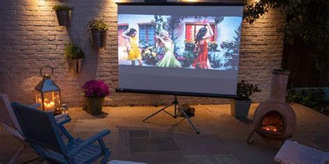 How to ues a outdoor projector? – YOWHICK