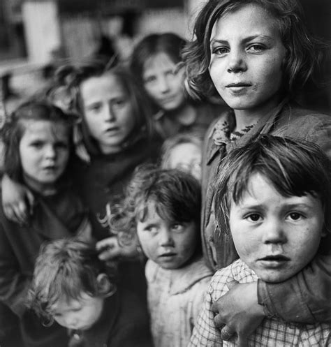 Elliott Erwitt "Italy. Venice.1949." Study Photography, White ...