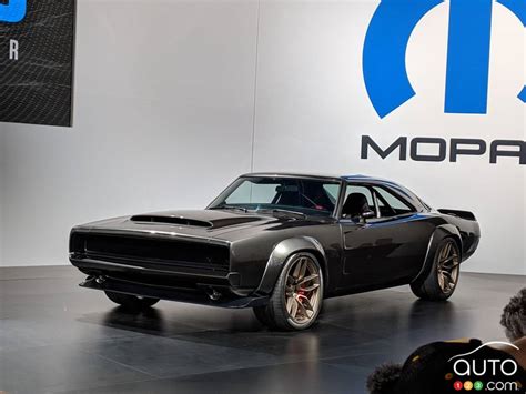 Mopar presents Hellephant engine at SEMA 2018 | Car News | Auto123