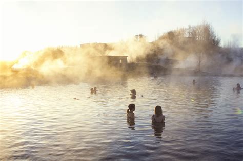 Evening Golden Circle and the Secret Lagoon | Guide to Iceland