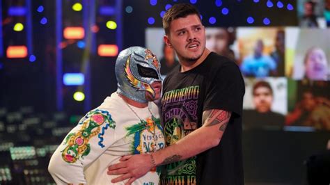 Rey Mysterio Would "Love Dominik To Incorporate The Mask"