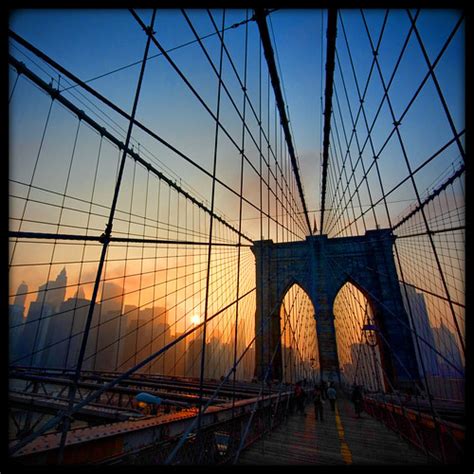 Brooklyn Bridge Sunset [159/365] | Lou Bueno | Flickr