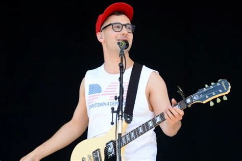 Bleachers' Jack Antonoff Posts the Stories Behind Songs in Yelp Reviews