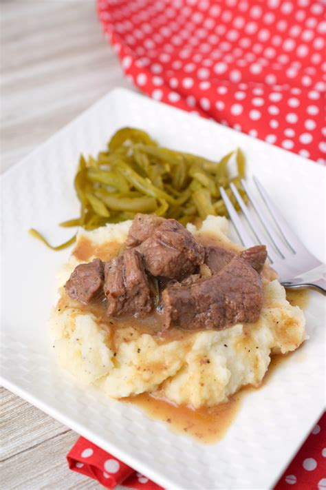 Slow Cooker Beef Tips & Gravy