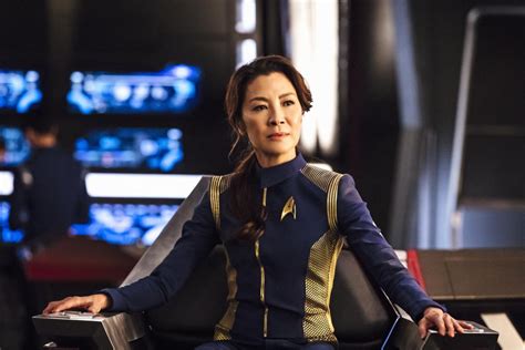 Star Trek Discovery: Michelle Yeoh on playing U.S.S. Shenzhou's Captain Philippa Georgiou - CBS News