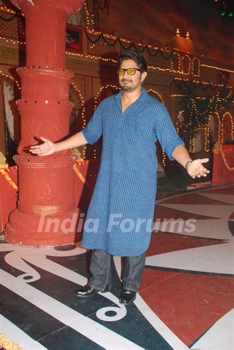 Golmaal 3 star Arshad Warsi on the sets of Colors Diwali show Media