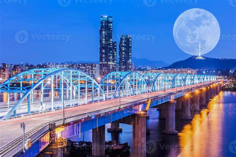 Korea,Seoul at night, South Korea city skyline at Dongjak Bridge Han ...