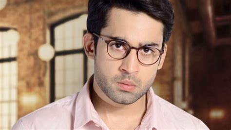 Bilal Abbas Khan proves his mettle on our screens in Pyar Ke Sadqay