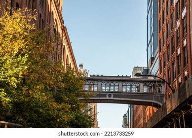 2,528 Skybridges Architecture Images, Stock Photos & Vectors | Shutterstock