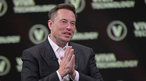 Elon Musk launches artificial intelligence firm xAI