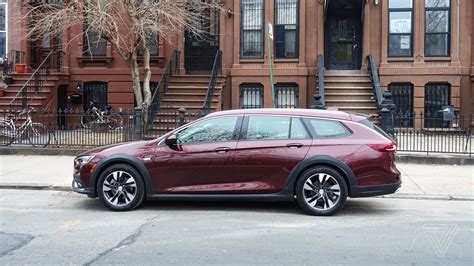 Buick Regal TourX shows the secret cool of station wagons - The Verge