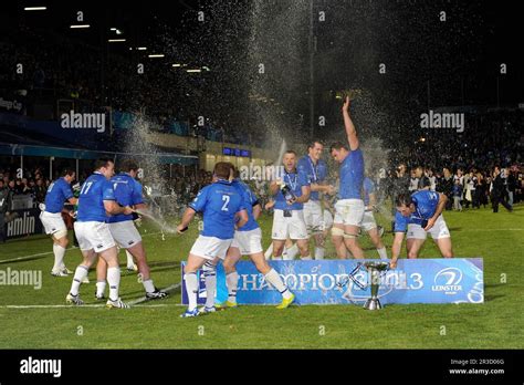 Leinster celebrate winning the Amlin Challenge Cup Final between Leinster Rugby and Stade ...