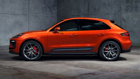 2022 Porsche Macan facelift revealed: price, specs and release date | carwow