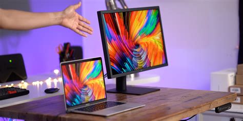 Review: LG UltraFine 4K Display (2019) - two Thunderbolt 3 ports - 9to5Mac