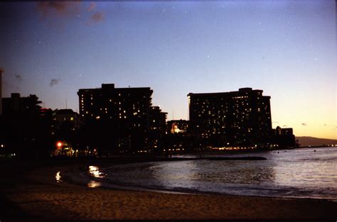 Fort Da Rusi Beach Hawaii | Fort Da Rusi Beach and Hotel at … | Flickr