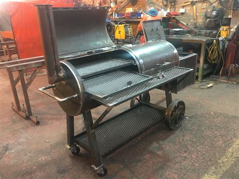 Offset Smoker Build | Custom bbq grills, Custom bbq pits, Smoker designs