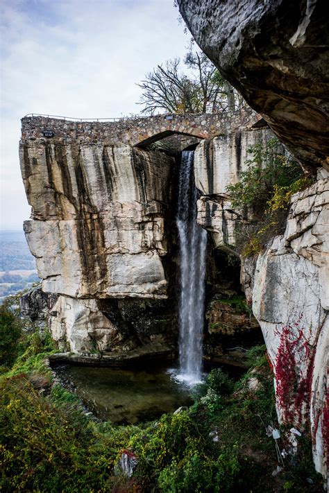 Fairyland Caverns in Rock City Gardens – The Underground World of Caves