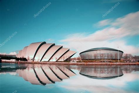 Glasgow City Skyline — Stock Photo © lesmcluckie246 #42461183