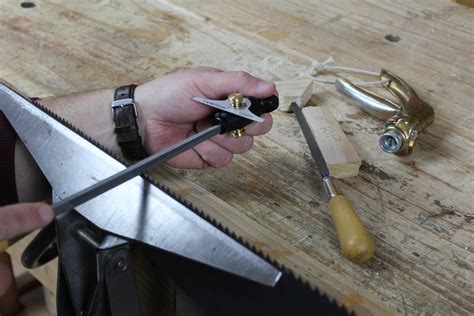 Hand Saw Sharpening Guides – Bob Rozaieski Fine Woodworking