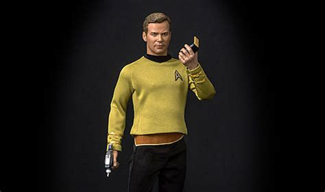 Star Trek TOS Captain Kirk 1/6 Scale Articulated Figure - GeekAlerts