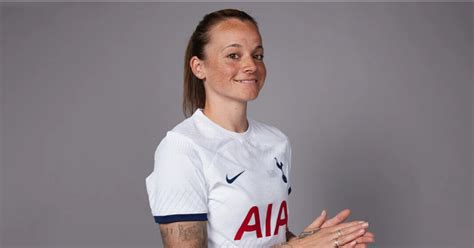 Spurs Women make decision on new kit in huge step forward alongside Man ...