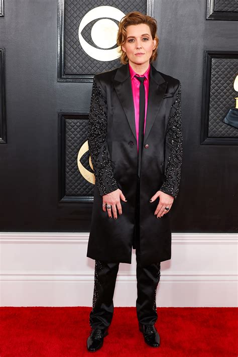 Grammys 2023 Red Carpet: Looks and Arrivals (Photos) – The Hollywood Reporter