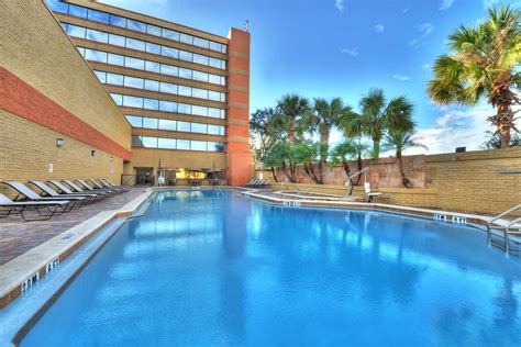 Hilton Orlando/Altamonte Springs, 350 Northlake Blvd, Altamonte Springs ...