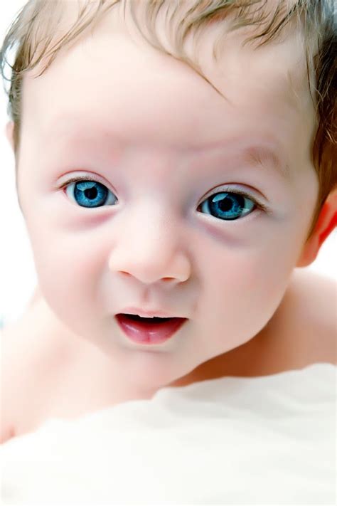 The Cutest Little Baby Face: Baby Portraits | B&H Explora