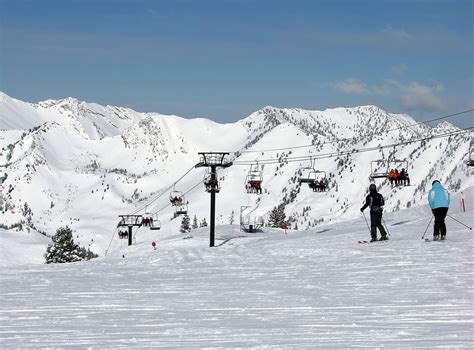 Alta Ski Area Lift 01 c Alta Ski Area – Ski USA