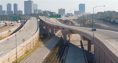 Chisholm Trail Parkway, Fort Worth, Texas - Williams Brothers