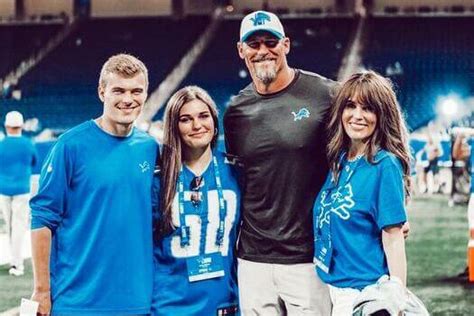 Just a picture of Dan Campbell and his beautiful family! : r/detroitlions