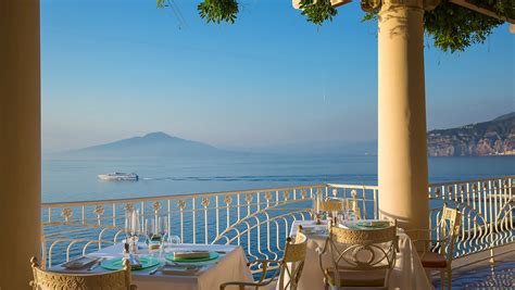 The 10 Best Restaurants in Sorrento Italy | Culture Trip