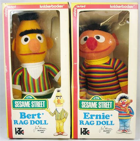 Sesame Street - Knickerbocker - Set of 2 rag dolls - Bert & Ernie