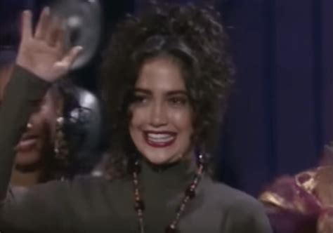 Jennifer Lopez was a Fly Girl in "In Living Color" (1990s) : r/No_Small_Parts