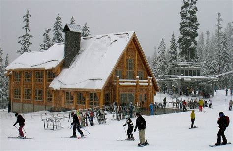 Mt. Baker's new retro ski lodge brings new place to dry out from all that snow - oregonlive.com