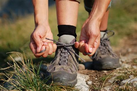 Should you buy hiking boots a size bigger? - Expert Climbers