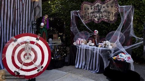 7 Creepy yet Cool Halloween Party Themes for Horror Lovers