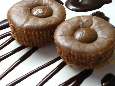 The Gluten Free Spouse: Gluten Free Chocolate Cheesecake Cupcakes with ...