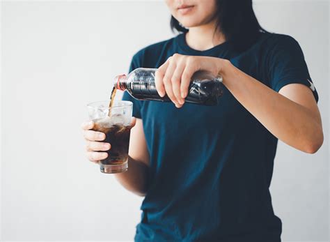 One Major Side Effect of Drinking Diet Soda Every Day, Say Doctors ...