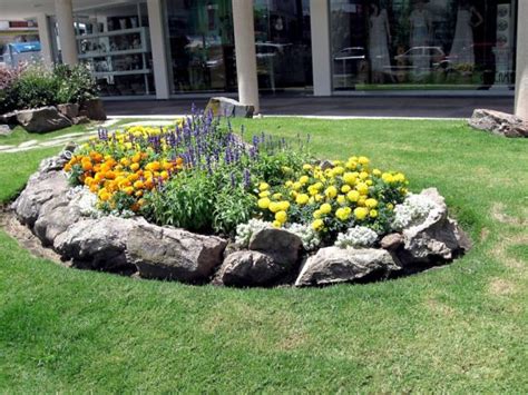 20 Of The Most Beautiful Rock Garden Ideas - Housely