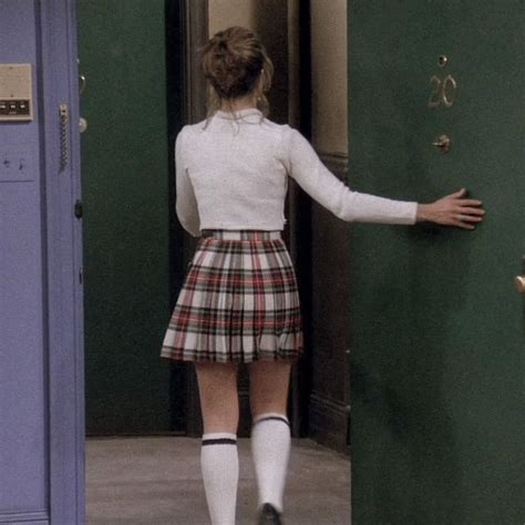 rachel green outfit, jennifer aniston, red skirt, white sweater, 90's, friends season one