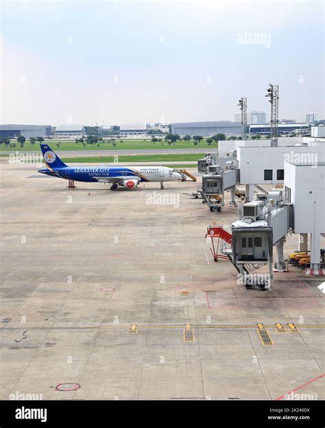 Don-Mueang International Airport view, Airplane parking at passenger ...