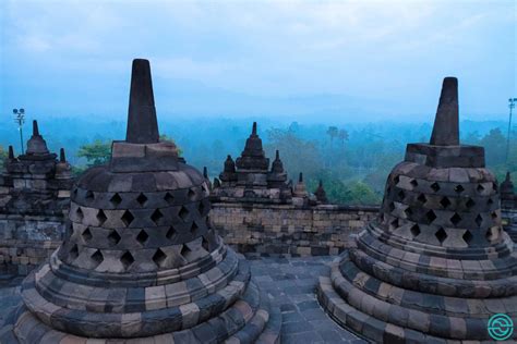 DISCOVER THE INCREDIBLE TEMPLES OF YOGYAKARTA