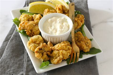 Crispy Fried Oysters With Cornmeal Batter Recipe