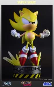 First4Figures Super Sonic Statue - Sonic Retro