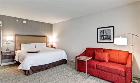 Hotel Rooms in Troy MI - Hampton Inn Detroit – Troy