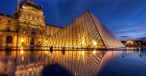 Le Grand Louvre. | OUTLOOK